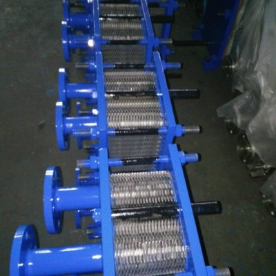 ** 冷凝器 冷卻器   板式換熱器 海水冷凝器 油水冷卻器  風(fēng)冷卻器  加熱器 波紋管 量大從優(yōu)