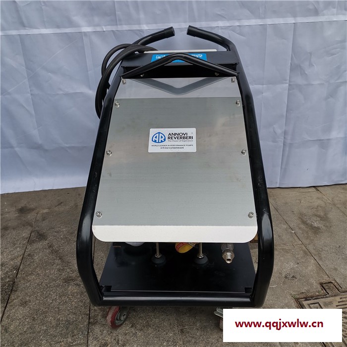 沃克環(huán)保 電動高壓清洗設(shè)備 高壓清洗機 工商業(yè)洗車機泵頭壓力水槍
