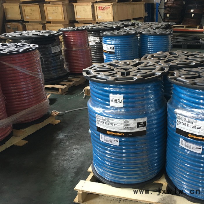 1/4 Variflex 300psi 黑 不導(dǎo)電橡膠管 wingfoot壓縮機(jī)生產(chǎn)線
