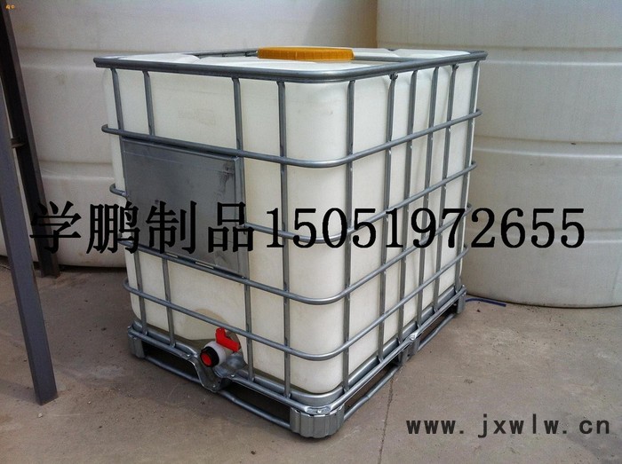上海供應(yīng)一立方食品級PE塑料滾塑集裝桶噸桶