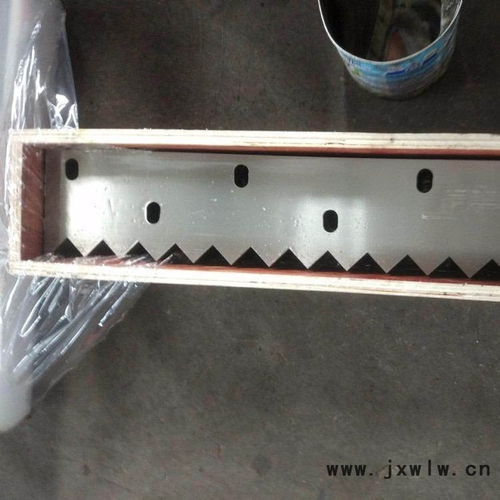 機(jī)用刀片 分切機(jī)刀片 數(shù)控折彎機(jī) 融旺機(jī)械