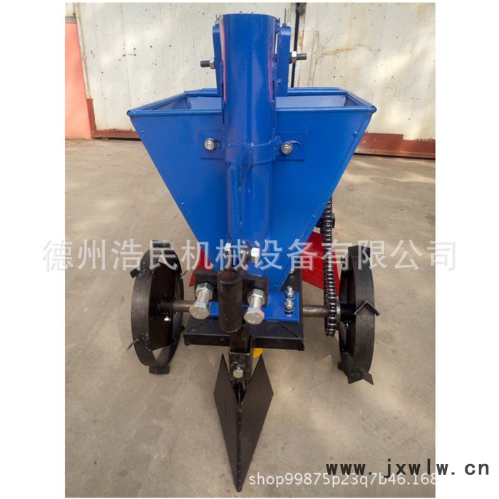 土豆播種施肥打藥起攏覆膜機 手扶帶單壟單行土豆播種起壟機