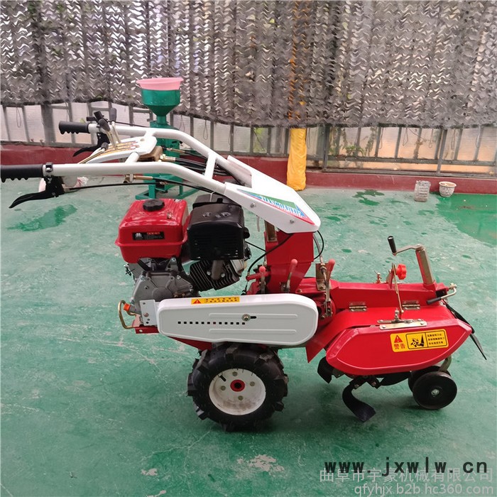 果園開槽機 硬土地挖溝開溝機 草莓地起壟機視頻