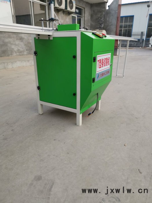供應(yīng)T型U型裝飾條切割機(jī) 銅鋁鑲嵌條切割機(jī) 45度V形口切割機(jī)**。