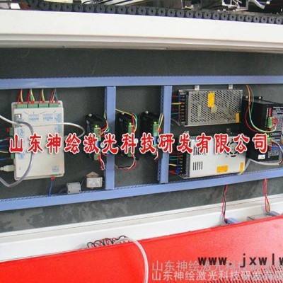 SH-1810激光下料裁床機(jī) 激光雕刻機(jī) 激光切割機(jī)