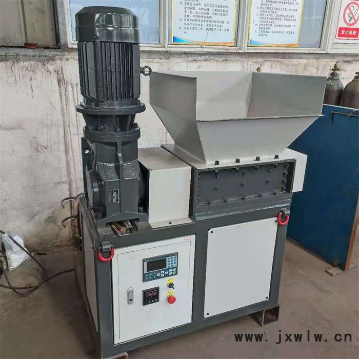 重型鋼鐵撕碎機 鑼紋鋼撕碎機 卓泰1200發(fā)動機撕碎機