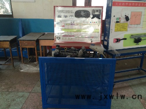 大眾速騰缸內(nèi)直噴汽油發(fā)動機(jī)實(shí)訓(xùn)臺  汽車教學(xué)設(shè)備，新能源汽車實(shí)訓(xùn)設(shè)備，汽車?yán)韺?shí)一體化實(shí)訓(xùn)設(shè)備，汽車教學(xué)實(shí)訓(xùn)軟件
