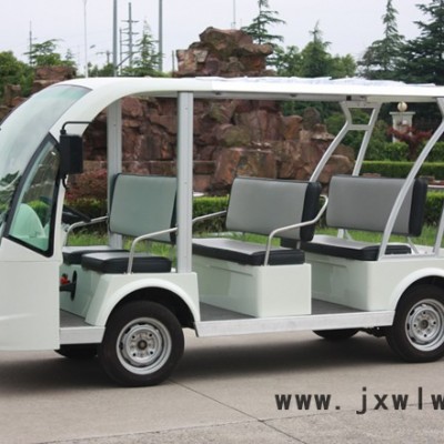 烏魯木齊觀光車廠家，東怡燃油觀光車14座全國招商，中置后驅(qū)發(fā)動機燃油觀光車機，動力提升20%，東怡燃油車14座、11座