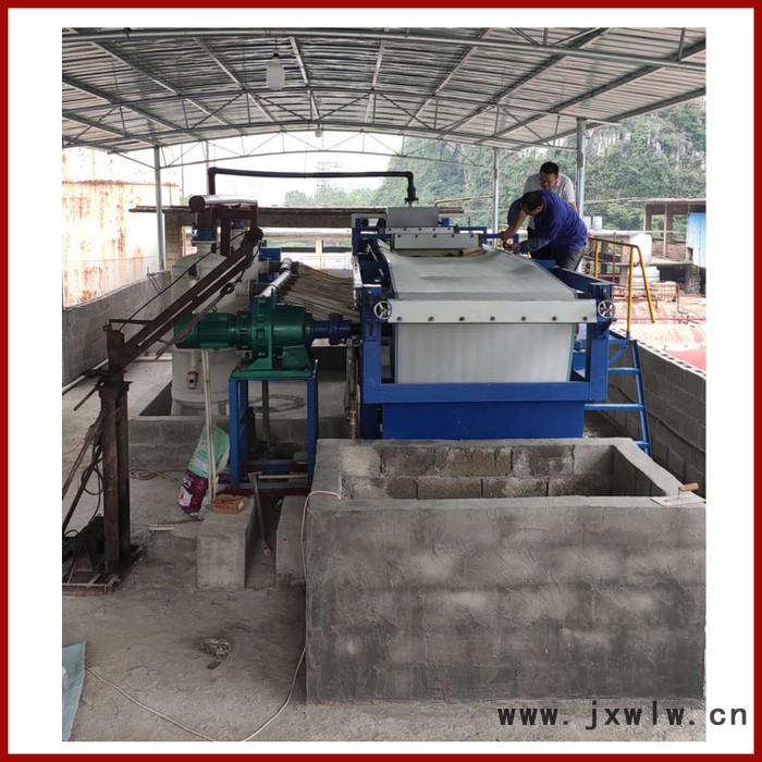 真空皮帶過(guò)濾機(jī) 定制橡膠帶式過(guò)濾設(shè)備 污泥處理設(shè)備固液分離