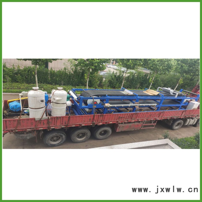 橡膠帶式真空過(guò)濾機(jī) 真空帶式壓濾機(jī) 石膏脫硫真空過(guò)濾機(jī) 固液分離設(shè)備