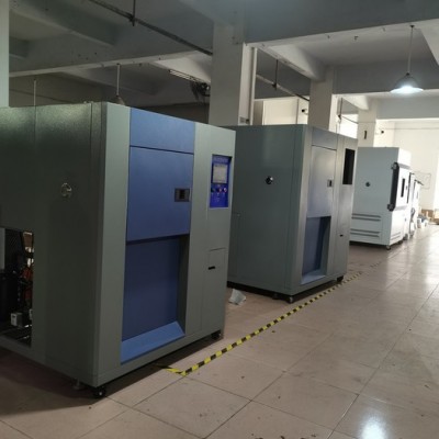 鴻駿儀器設(shè)備廠家，HJ/CQ-150LC德州冷熱沖擊試驗機(jī)價格，青島冷熱沖擊試驗機(jī)價格，煙臺冷熱沖擊試驗機(jī)價格，非標(biāo)定制