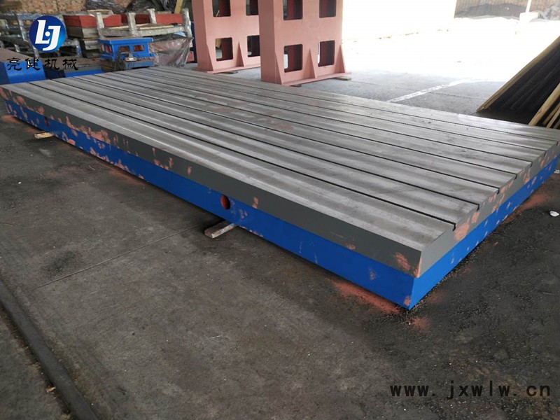 承德平泉鑄造機(jī)床工作臺鑄件機(jī)床附件承接各類異型大尺寸機(jī)件