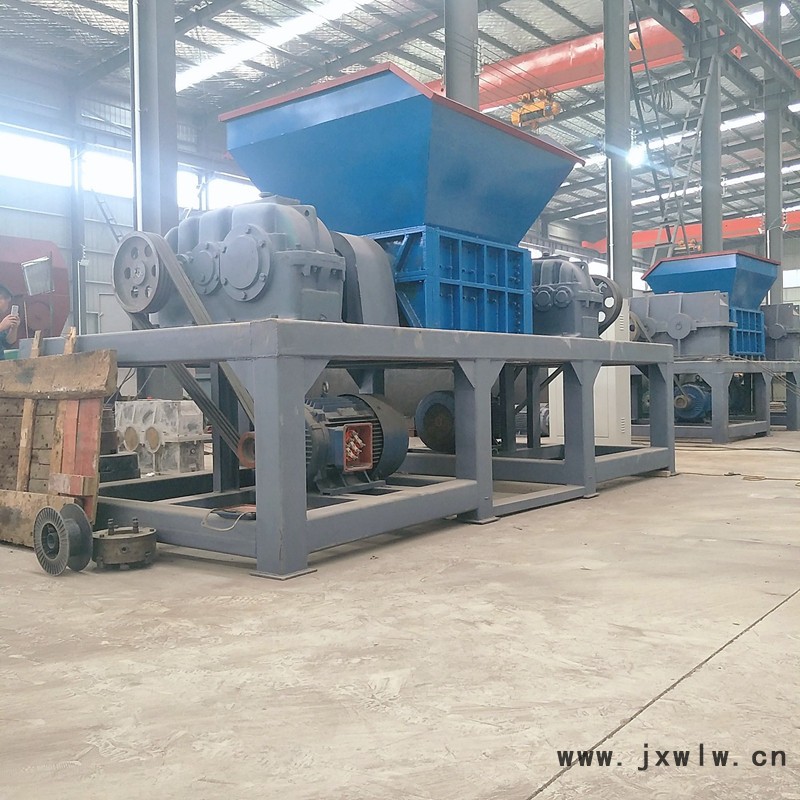 塑料撕碎機(jī)圖片故障率低 卓泰廠家1400型順德撕碎機(jī)刀片刀具