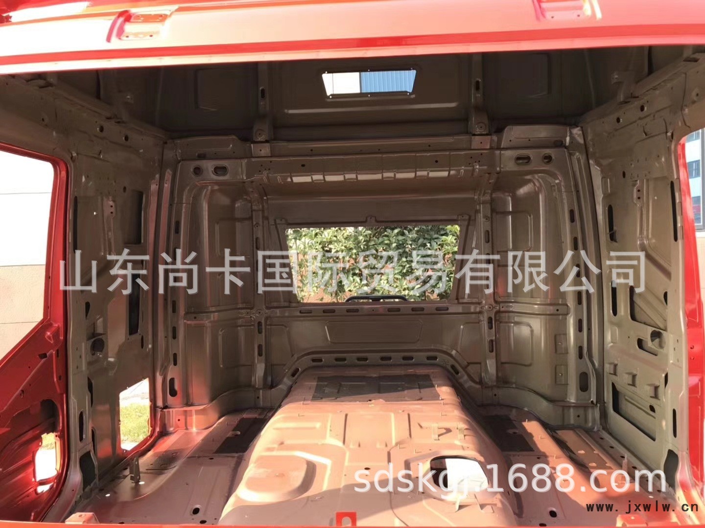 解放J7駕駛室 (11).jpg